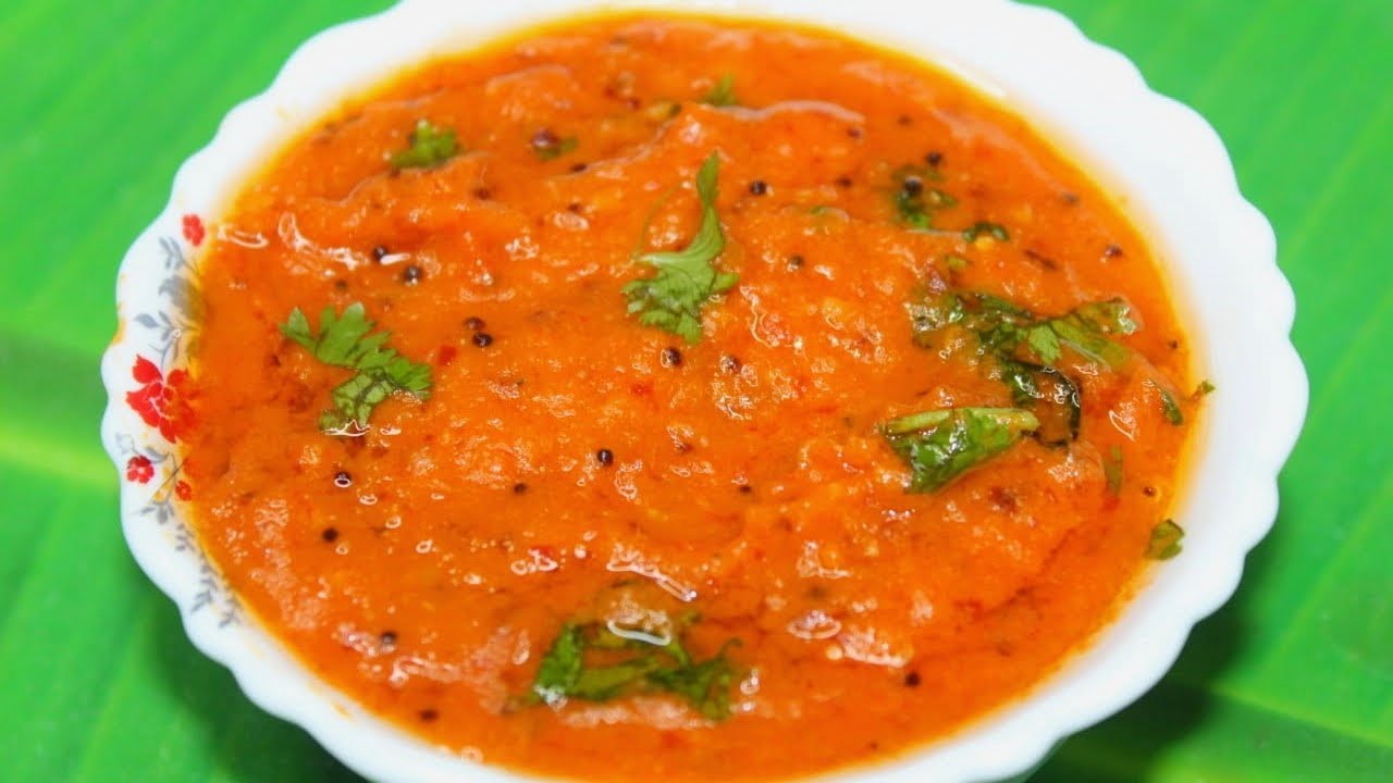 பத்து தோசை சாப்பிடலாம் இந்த சட்னிக்கு Onion Tomato Chutney In Tamil