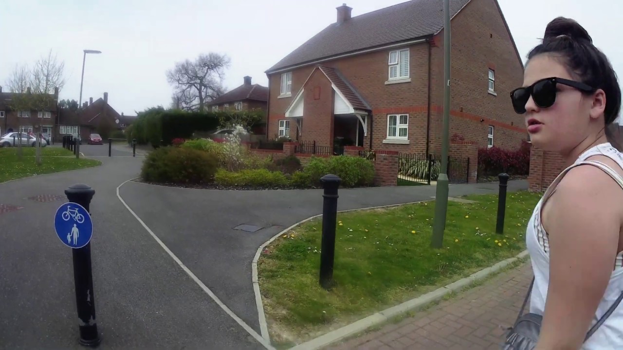 Lockdown Exercise Walk. Merstham Surrey Up Over M25 To Rockshaw Rd