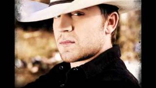 Justin Moore - Bed Of My Chevy chords