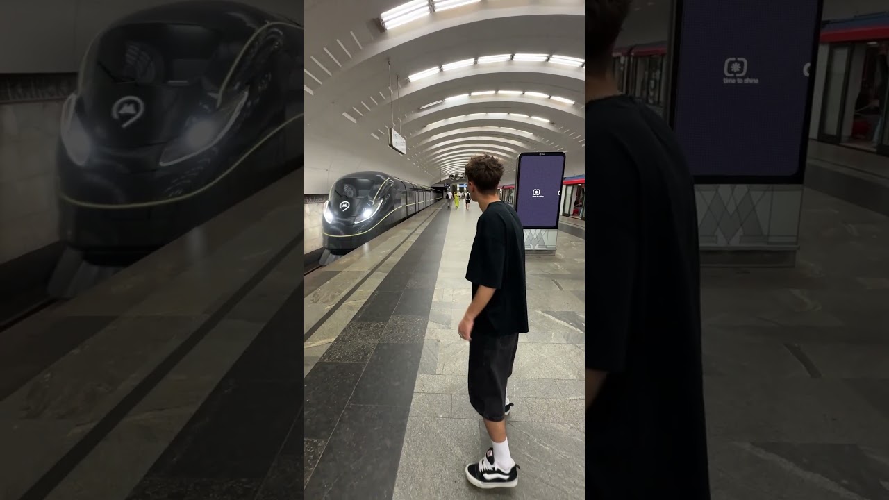 Бизнес-поезд в метро Москвы Яндекс Ultima!!!