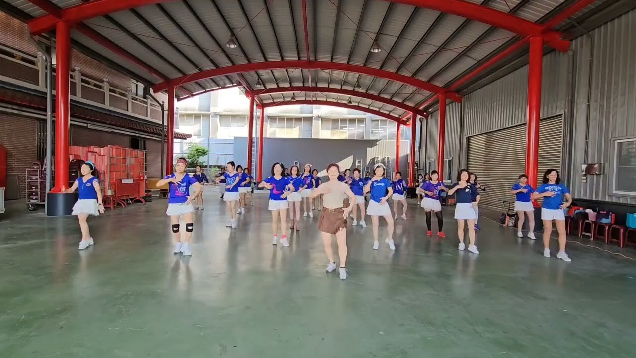 跟著我向前走 ￼參考網路 3/9 2026