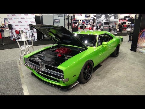 Driving a 1969 Charger Hellcat named “Reverence” into SEMA 2018 and talking with the owner.
