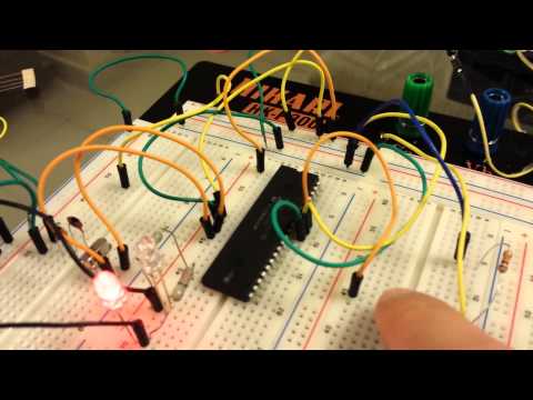 PIC18F4520 on Breadboard