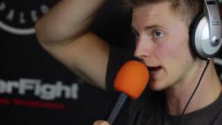 #377: 5 ways to get your first strict HSPU. Fitness under 3 minutes.