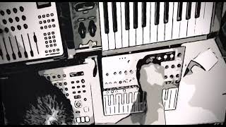 Minimaal Techno :Roland TR8-S, Arturia Microfreak