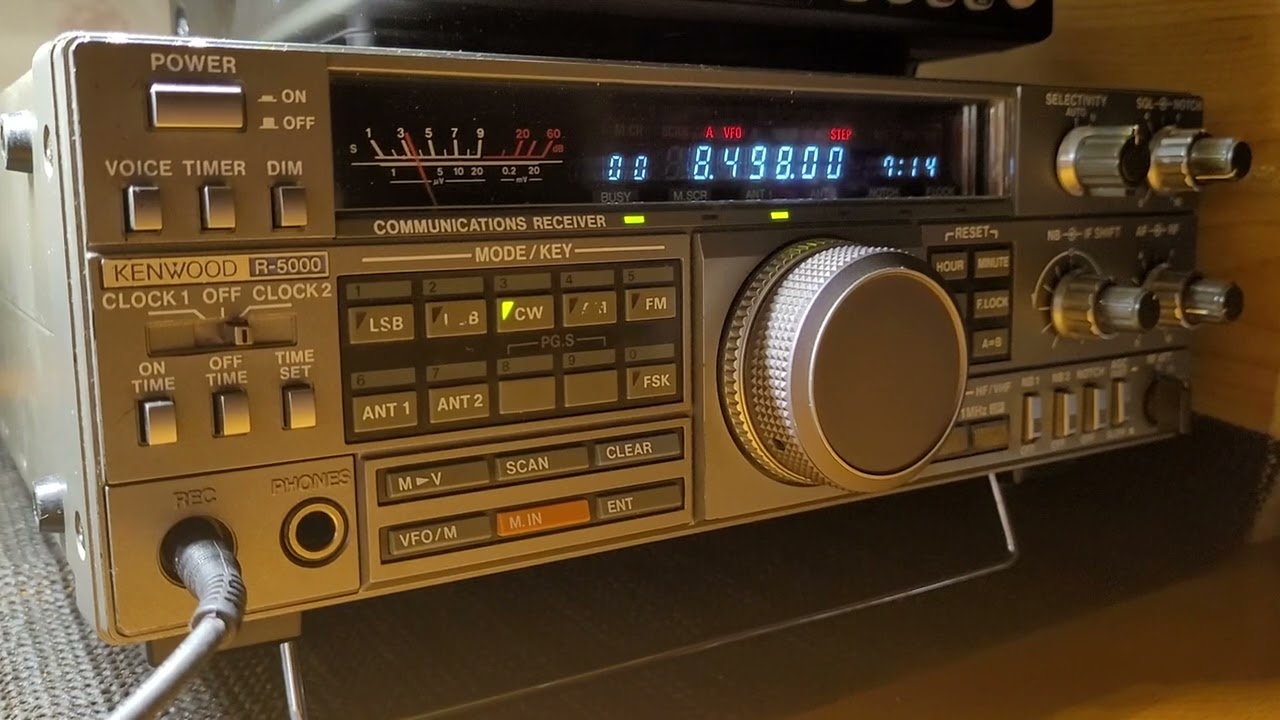 8.498mhz Russian channel marker "L"