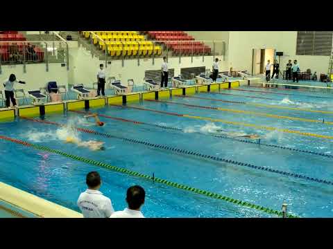 項次： 57 100M 穿蛙鞋帶假人決賽 組別： 國中男 水道1 周廷宇、8 蘇昶舟