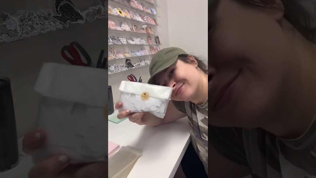 Pack a Wholesale Order with Jordyn! 