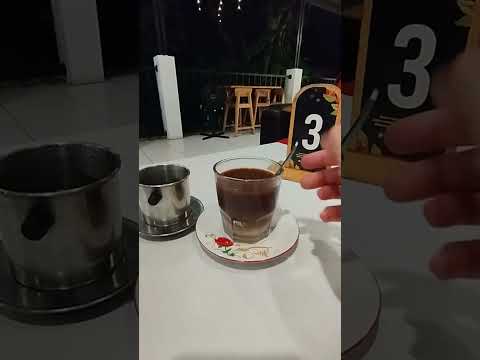 Cara Minum Vietnam Drip Ice