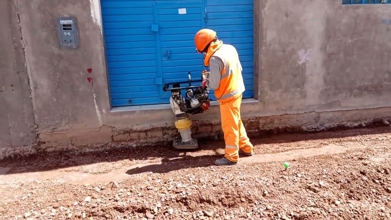 Compactacion de Base para Veredas - YouTube