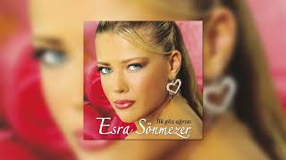 Esra Sönmezer - İlk Göz Ağrısı Resimi