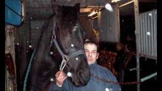 Kaiken Kauniin Rinnalla W. Berg