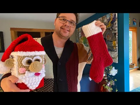 Loom Knit: Christmas Stocking | BEGINNER | The Crochet Crowd