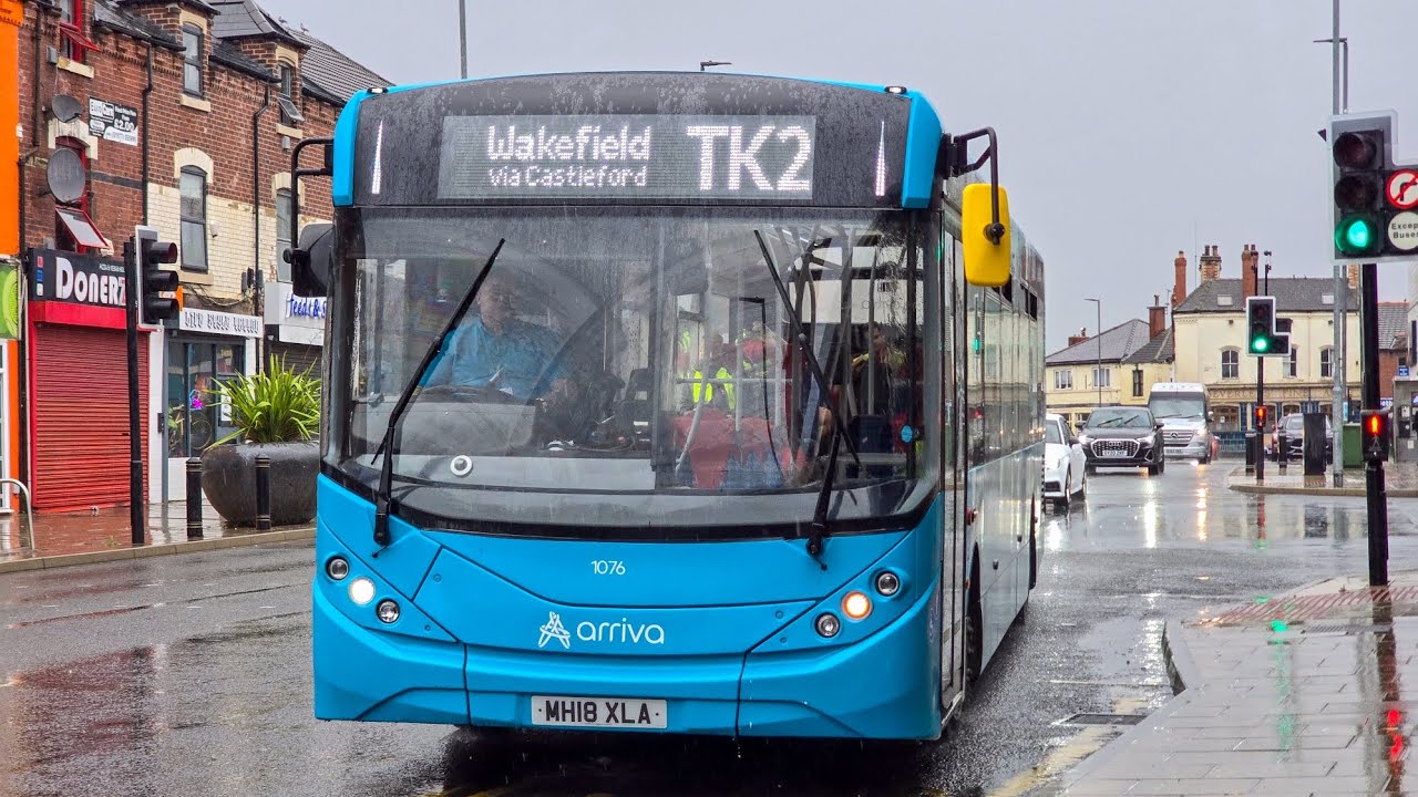 Arriva Yorkshire 1076 MH18XLA Running TK2 To Wakefield
