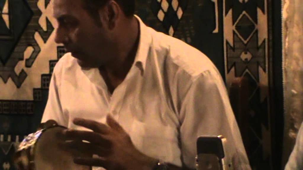 Cheikh Mbarek DEKHLA Chante ''Weld Ettayer''. Mise en ligne par Ammar BEGHDADI Le 27/08/2015.