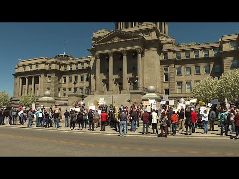 Idaho residents protest stay-at-home order