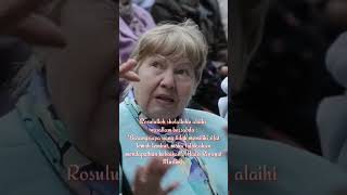 Sikap Lemah Lembut Mendatangkan Kebaikan Dan Cintanya Alloh Taala