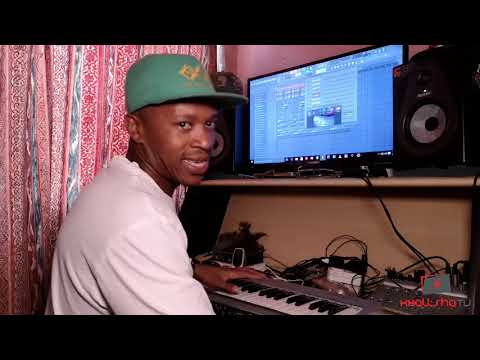 PZHO THEE KULGUY MAKING A BEAT