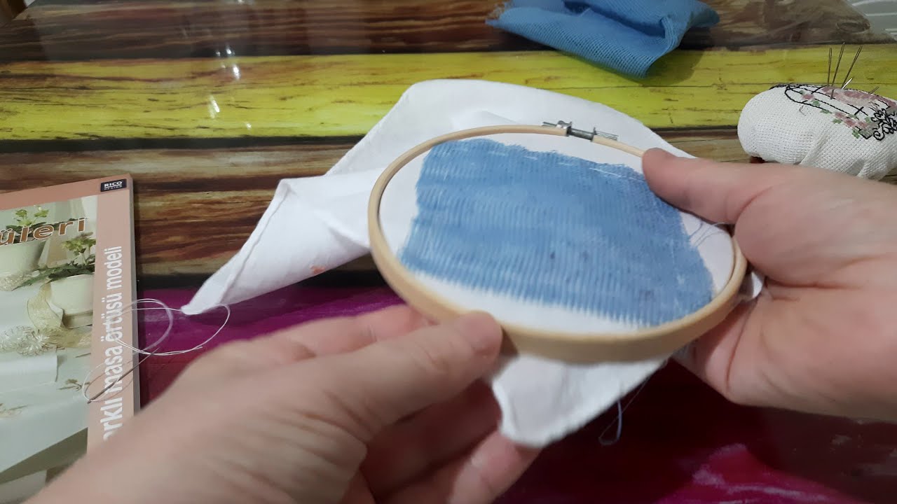 BEBEK MENDİLİ İŞLEME kanaviçe bebek mendili nasıl işlenir  #kanavicebebekmendili#etaminbebekmendili