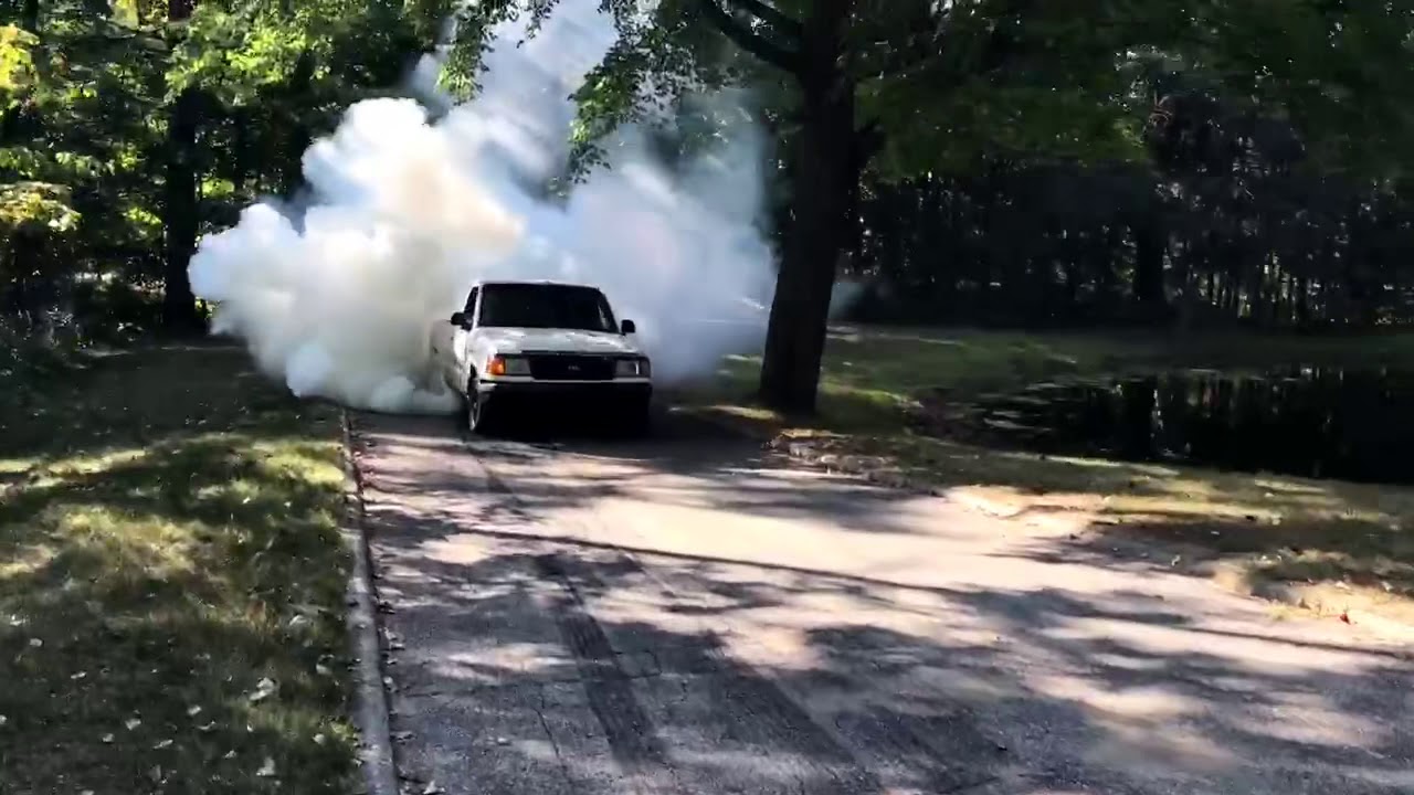 Best ford ranger burnout - YouTube