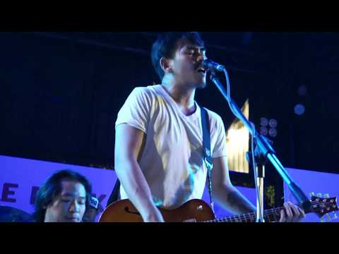 หมึกเล่นไฟ - สงกรานต์ Live The park in Market