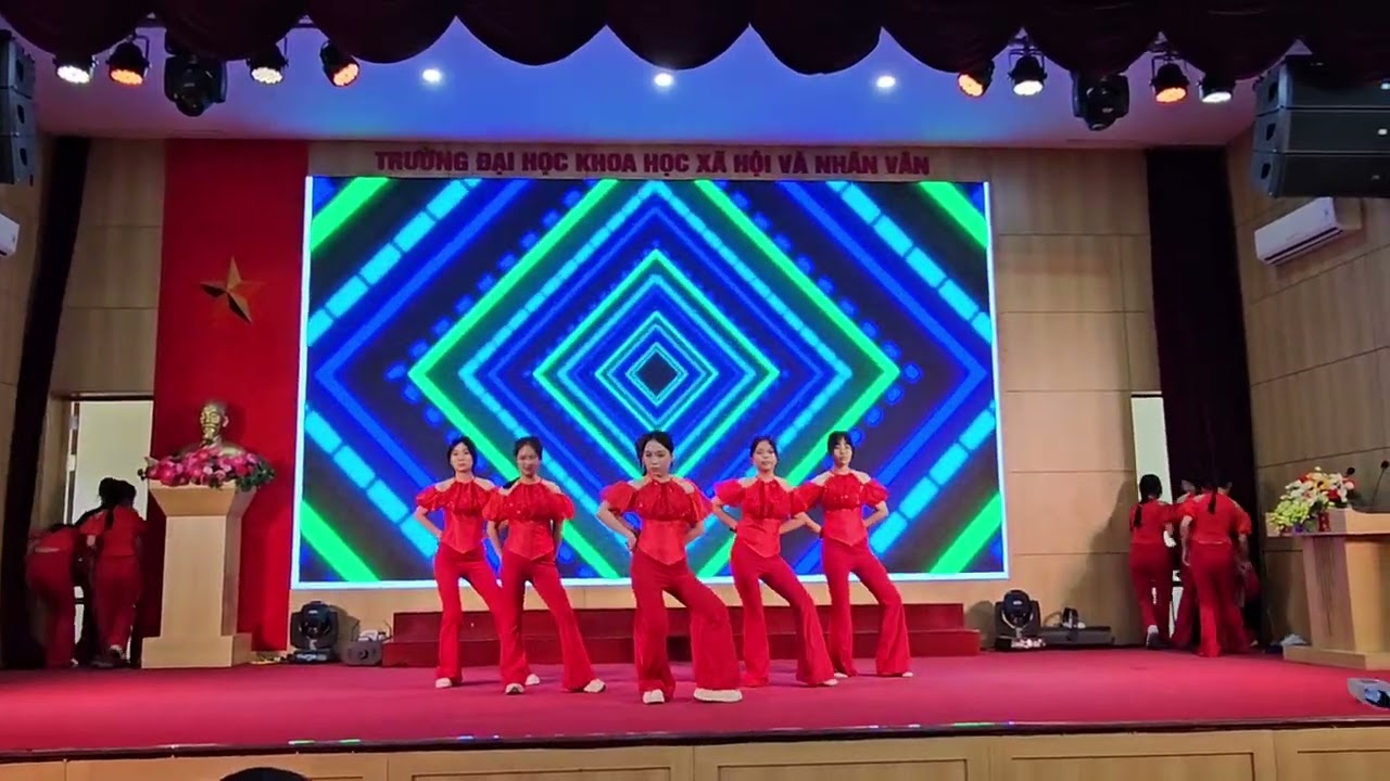 Văn nghệ khai giảng | Cầm Kỳ Thi Họa | K5V2- KHXH&NV 