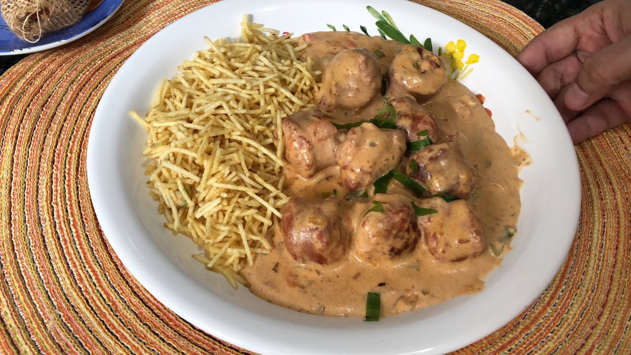 STROGONOFF DE LINGUIÇA TOSCANA FÁCIL E DELICIOSO !!! RECEITINHAS COM AMOR...