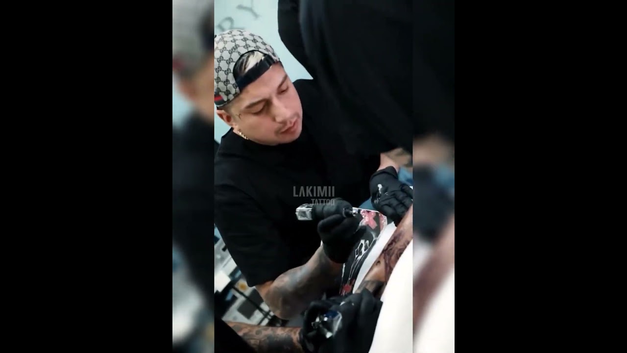 This detail on Tank Dell's leg sleeve 😳 (via @lakimiitattoo/IG)