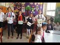 أغنية أسماء الإشارة بطريقة استعراضية من أطفال المدارس على أنغام ذاكرلي عربي  