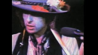 Bob Dylan - Knockin' On Heaven's Door (LIVE FOOTAGE) [Rolling Thunder Revue, 1975]