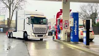 Loblaw Truck Driver Shares Experience with Hydrogen Fuel Cell Truck