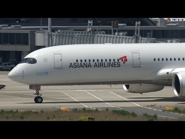 航空機・ヘリコプター Asiana Airlines Airbus A350-900 sddefault.jpg