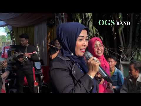 ACUH TAK ACUH - Yunita Ababiel - OGS BAND #ogsbanddangdut