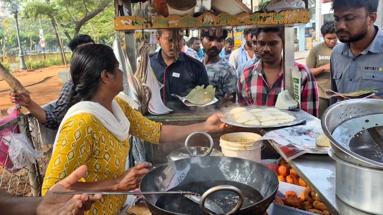 Best Morning Breakfast in Vijayawada | Egg Dosa | Karam Dosa | Medu Vada | Indian Street Food #dosa 