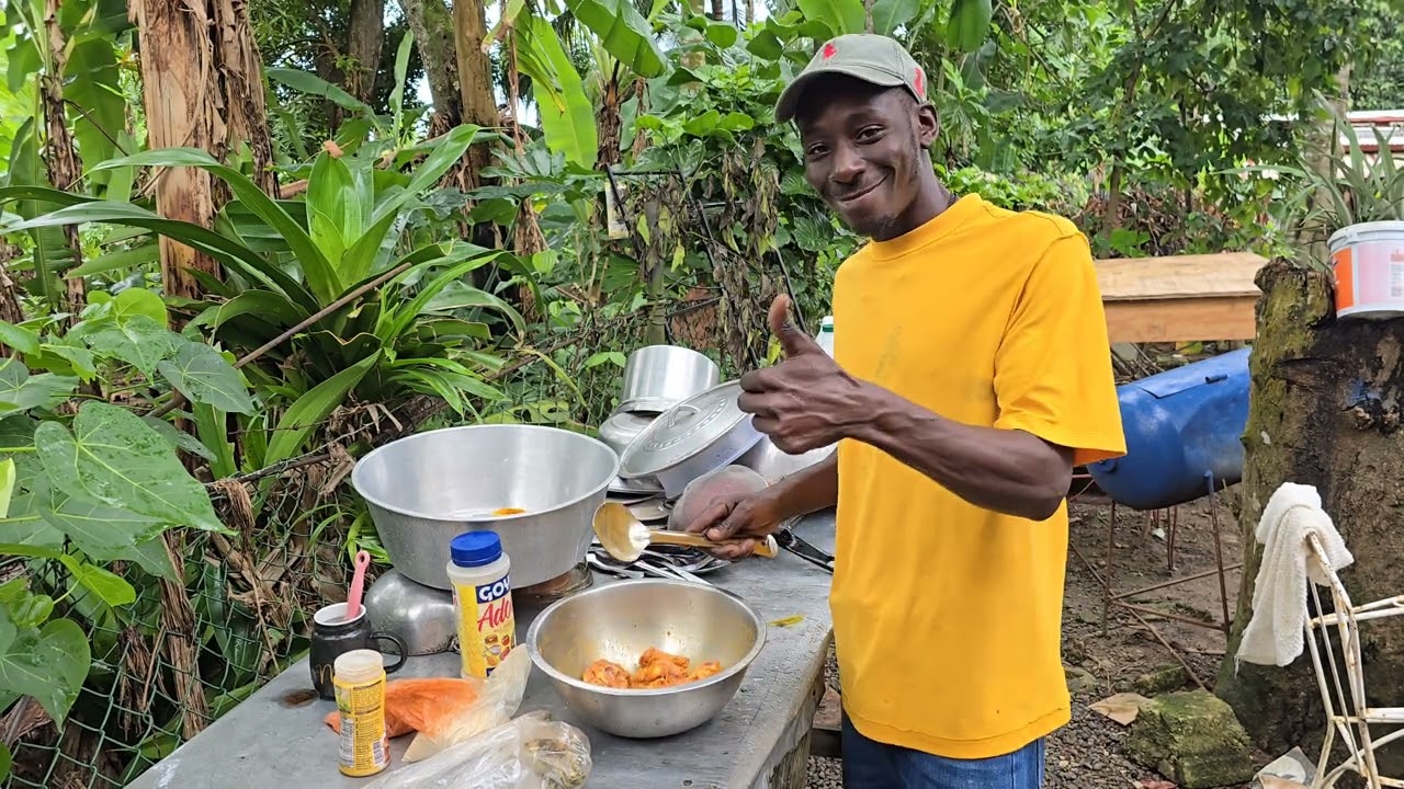 Freshly Prepared Roast Breadfruit W/ Curry Chicken Back Rural Style 