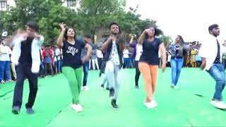 Ece qiscet Emoment2k19 flashmob|1