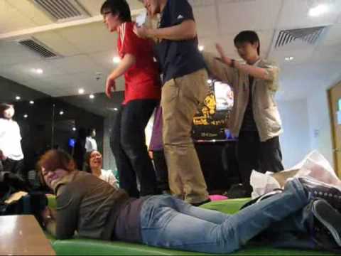 建築‧家  091  6th March 2010  在教會踩背.wmv