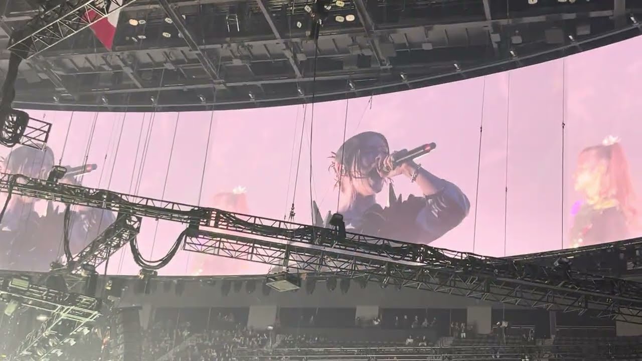 MY QUEEN - BABYMETAL w/ COURTNEY LAPLANTE (SPIRITBOX) @ LOS ANGELES / INGLEWOOD, CA (11/01/25)