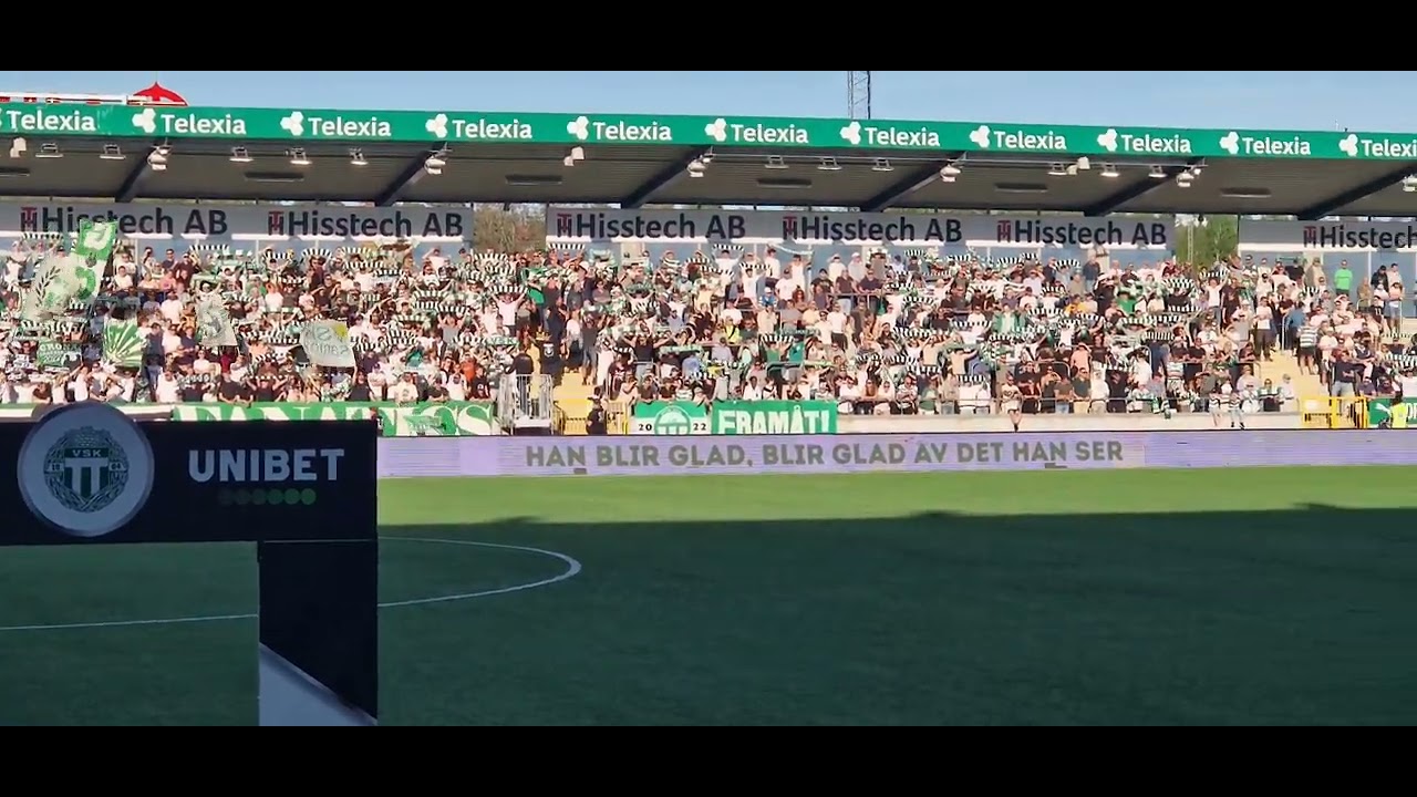 VÄSTERÅS SK FOTBOLLSFANS SJUNGER LAGETS HYMN