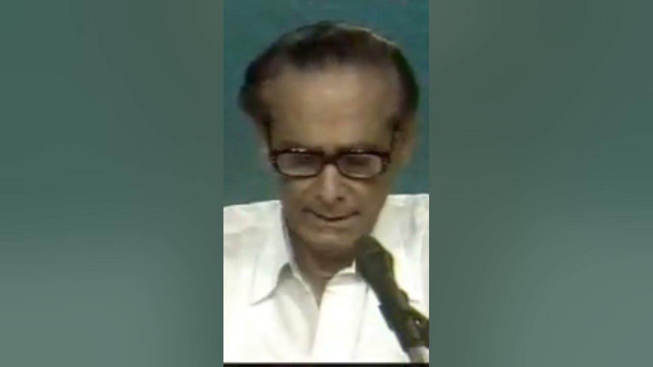 Path Harabo Bolei Ebar Pathe Nemechi, Hemanta Mukherjee Live