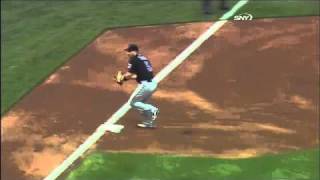 2010/05/03 Wright's backhanded stop