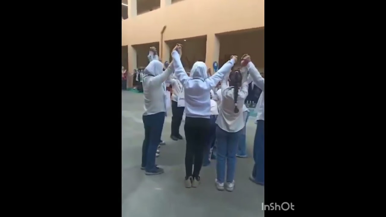 فعاليه عن العراق طالبات نسيبة الانصارية