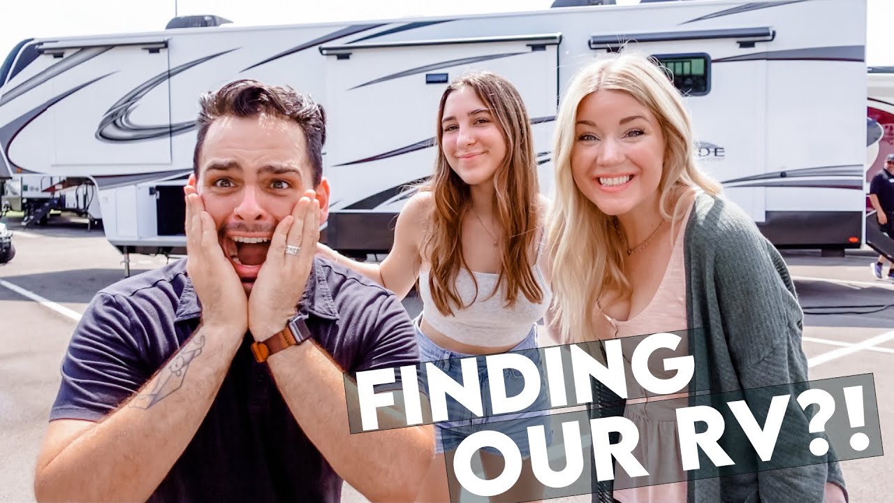 Shopping for an RV to Buy! 😳 Did We Find THE ONE?! 🎉