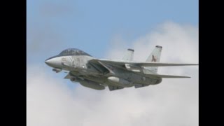 F-14D Navy Power DEMO by VF-213 at Oceana 2004