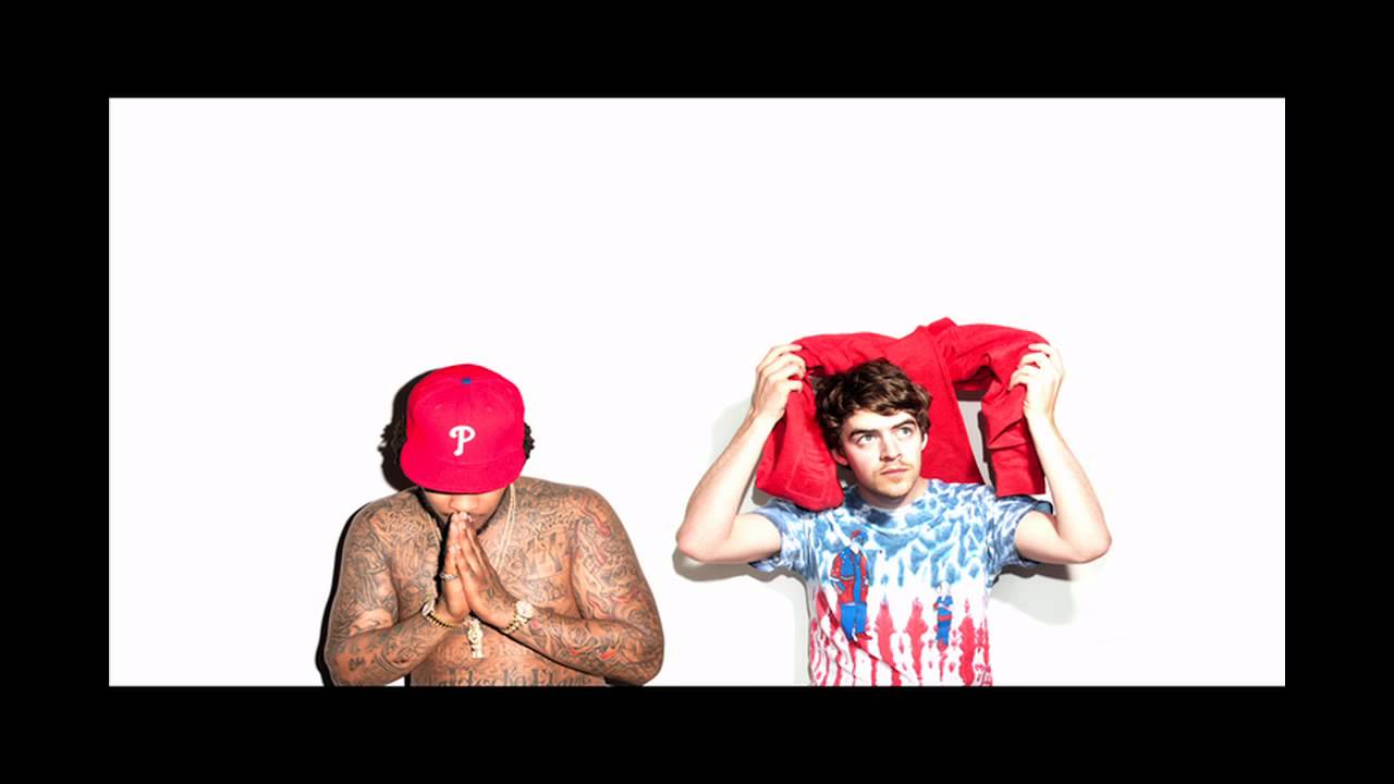 Watch Ryan Hemsworth - Cold & Tempted on YouTube Watch Ryan Hemsworth - Cold & Tempted on YouTube