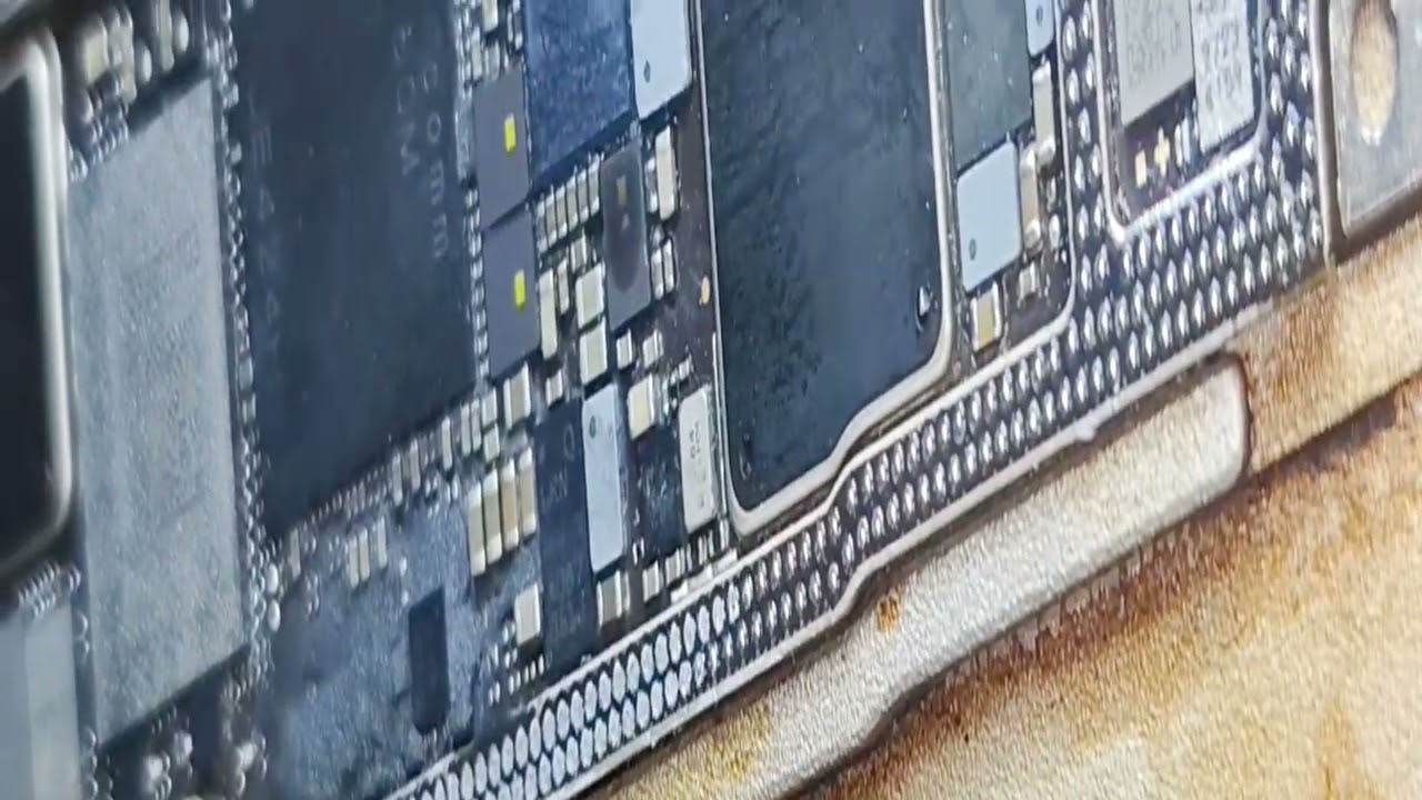 IPHONE 13 DEAD RECOVERY.