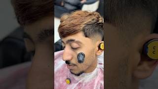 The removal of the blackhead from the face😳✂️#fyp #foryou #foryoupage #viral #explore #comedy #asmr