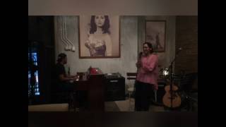 JAKARTA: Mera Kuch Kuch Isabella Fawzi (Marissa Haque Ikang Fawzi)