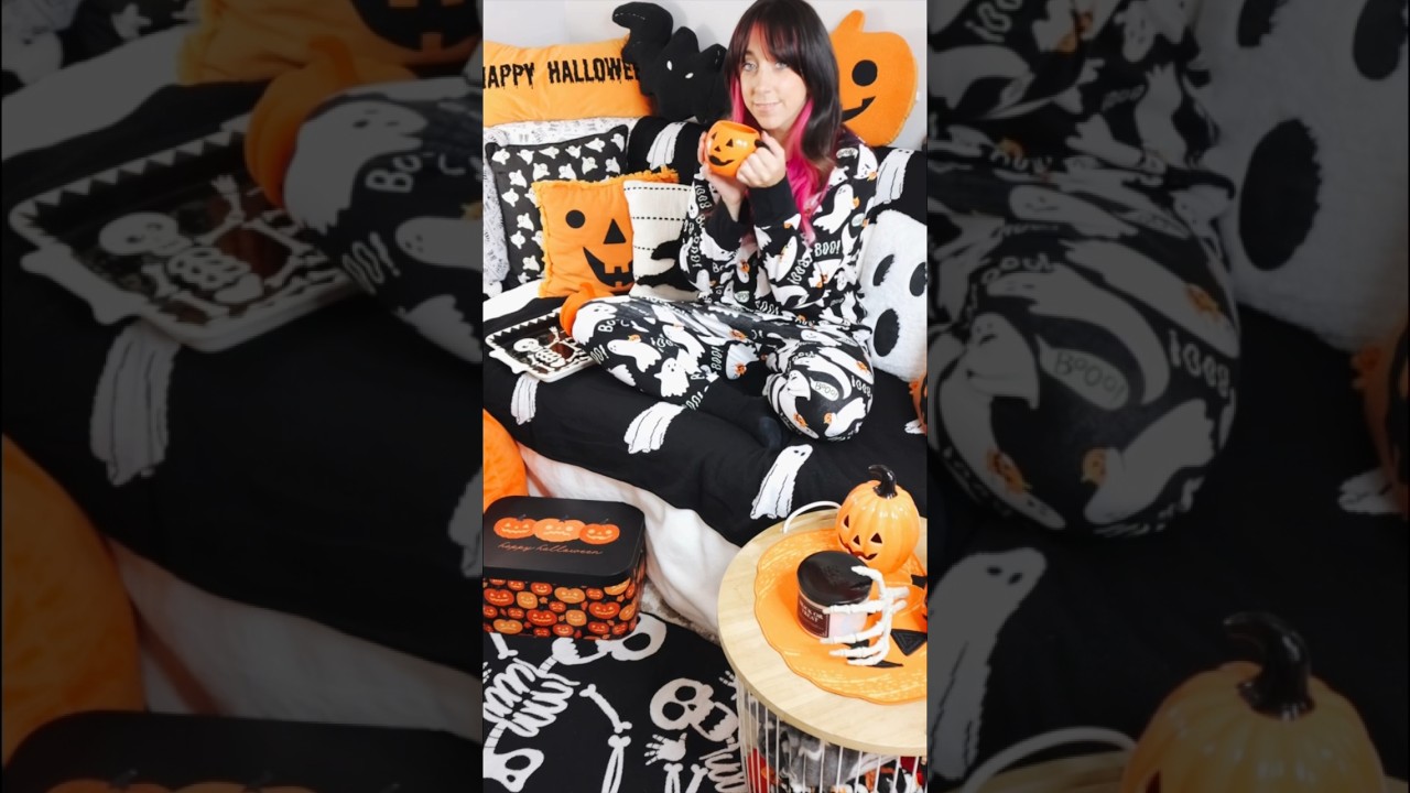 From creepy crawlies to ghoulish delights, @JOANNStores  is a must for Halloween decor!👻🍂🕸️