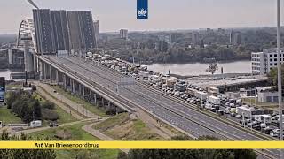 Opening van de Van Brienenoordbrug voor een bok (schip) | RWSverkeersinfo